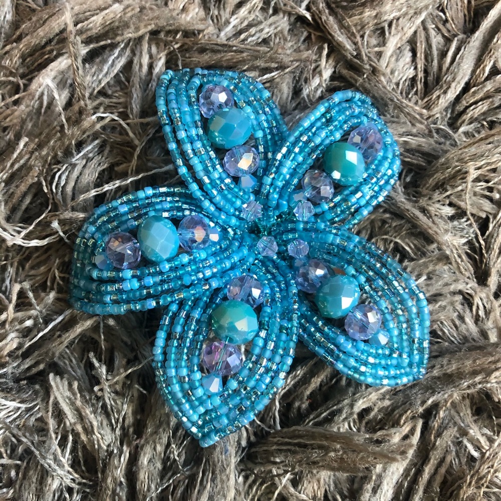 Large hand beaded hair clip new